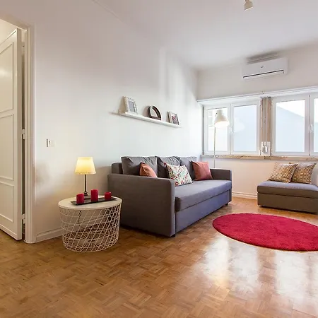 Apartment Marques Delight By Homing